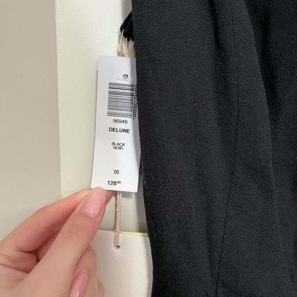 Aritzia Delune Dress. - Picture 3 of 3